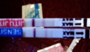 Positif atau Negatif?